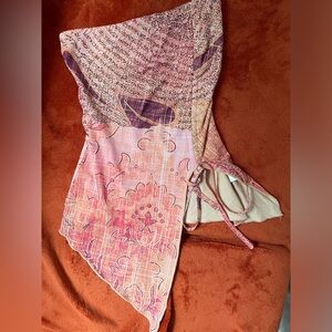 Tiger mist floral top